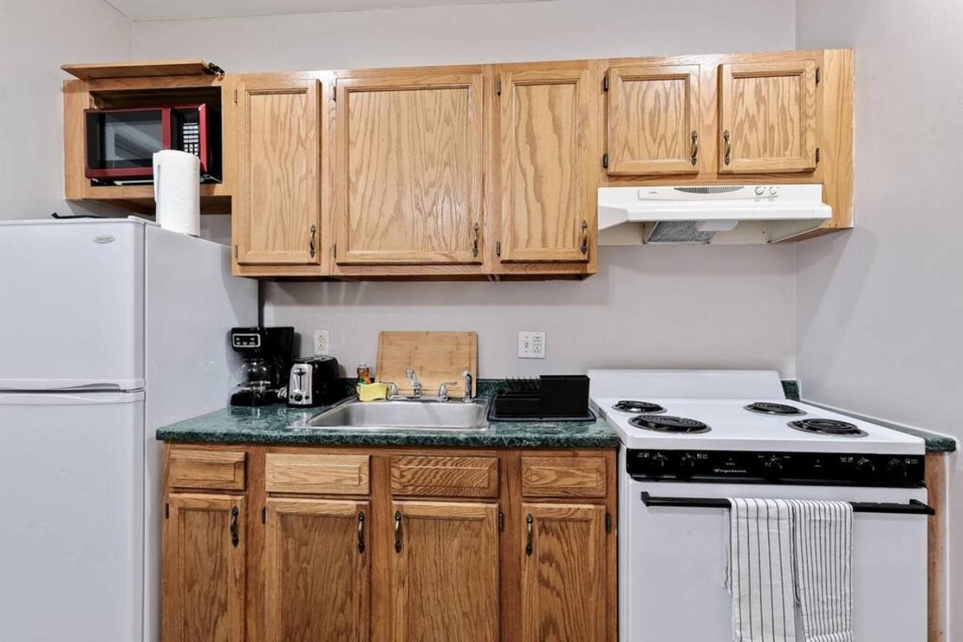 Stunning 2br In Center Philadelphia